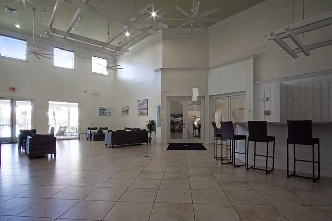 Building Photo - Runaway Beach Condo now available!