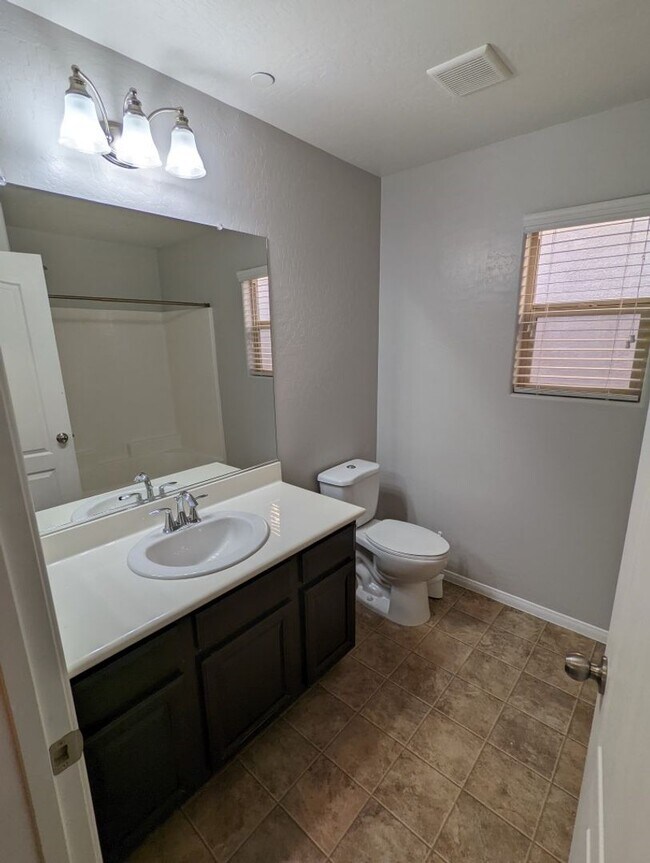 Building Photo - 7760 Floral Fabric Ct