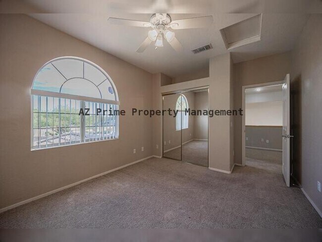 Building Photo - 522 N Kimberlee Way