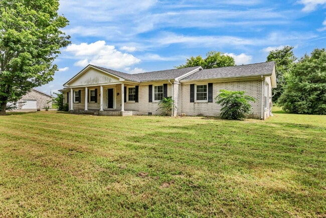 Building Photo - 359 Meadow Ln