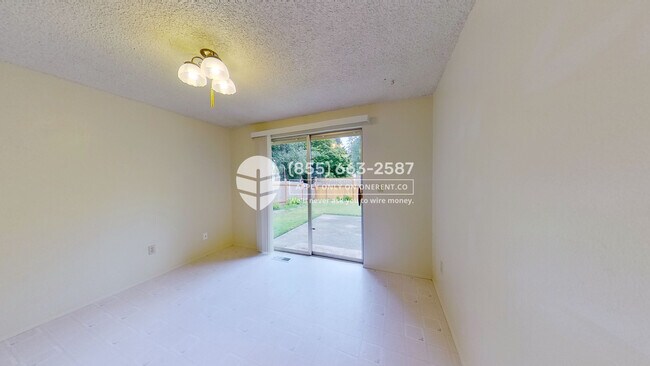 Building Photo - 13524 120th Ave NE