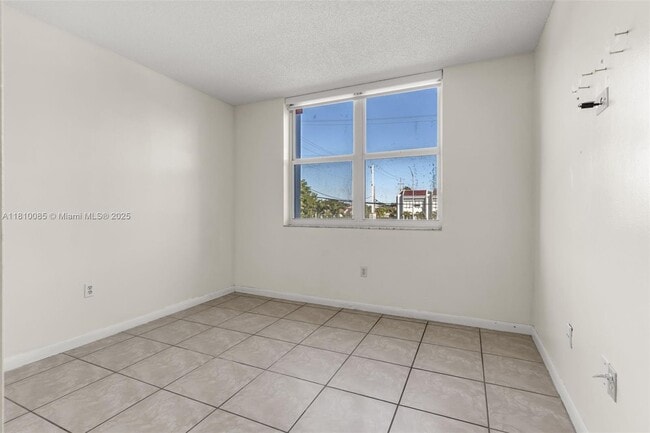 Building Photo - 6701 NW 169th St