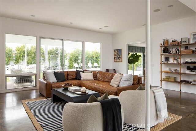 Building Photo - 1515 Antigua Way