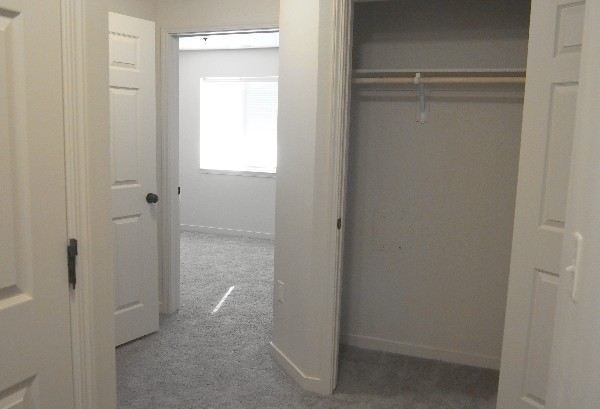 Building Photo - 5265 Mesquite Dr