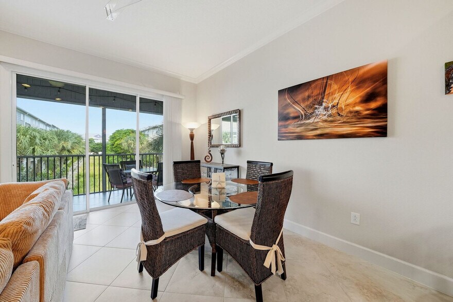 Building Photo - 6133 Marina Cove Way S