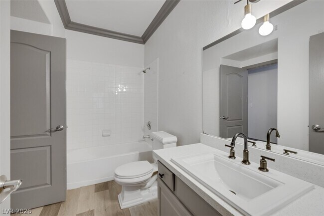 Building Photo - 5525 W Flamingo Rd