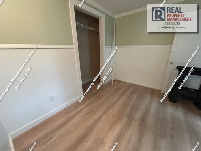 Building Photo - Charming 2-Bedroom Home with Bonus Room – ...