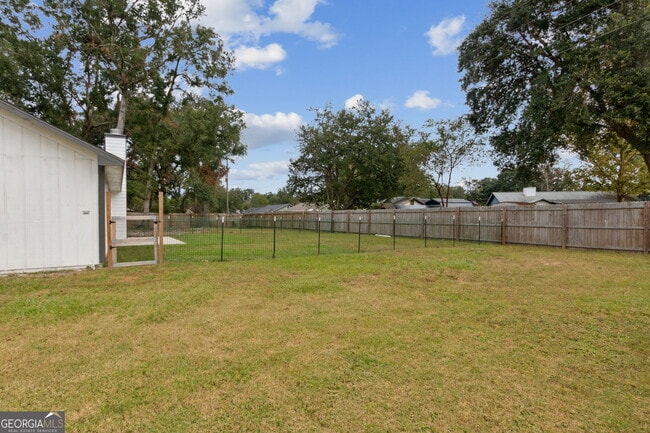 Building Photo - 102 Bellvue Ct