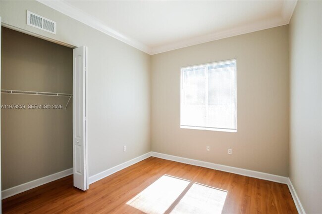 Building Photo - 18686 SW 132nd Ave