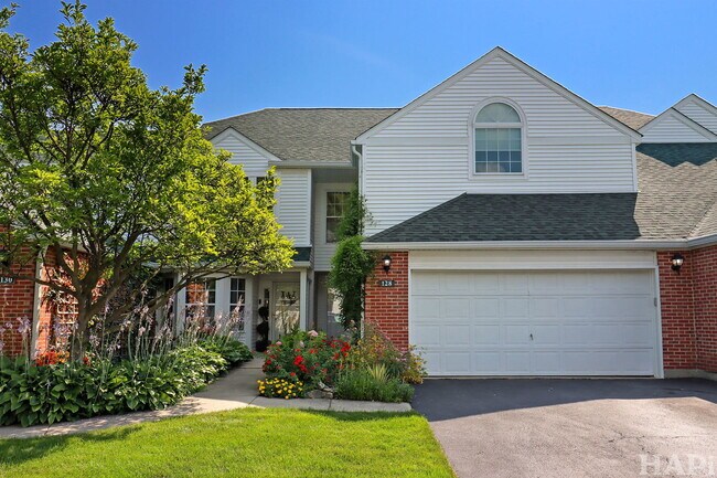 Building Photo - 128 Pembroke Cir