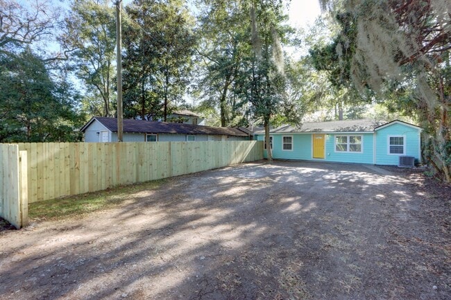 Building Photo - 2109 E 36th St