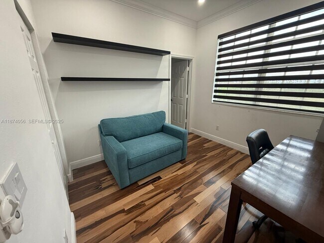 Building Photo - 2863 SW 120th Terrace