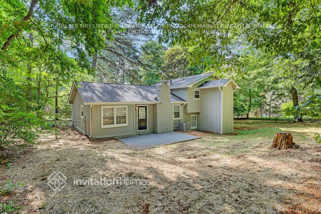Building Photo - 643 Jason Ct