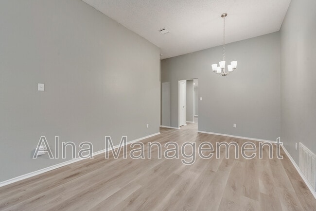 Building Photo - 6014 Meadowside Trail