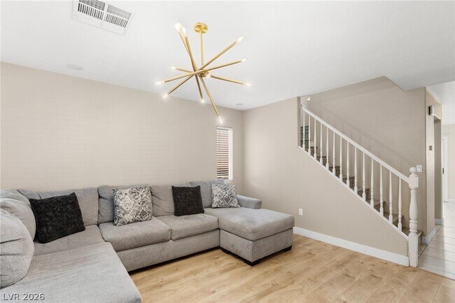 Building Photo - 3647 McMurty Ct