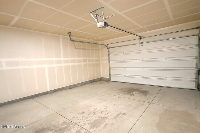 Building Photo - 4555 Keyhaven Dr