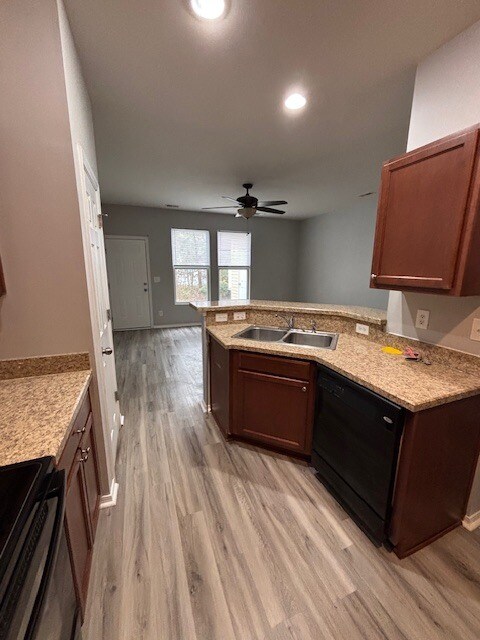 Building Photo - 190 Olde Towne Way