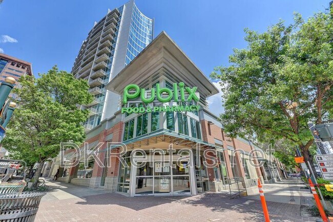 Building Photo - 44 Peachtree Pl NE