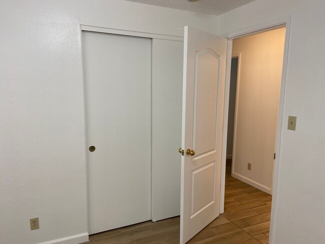 Building Photo - Coming Up Roses - NW Reno 4 Bedroom/3 Car Garage Single Story House
