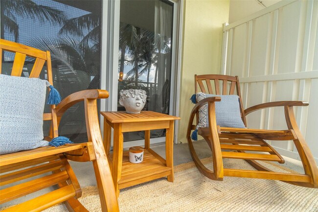 Building Photo - 6520 N Ocean Blvd