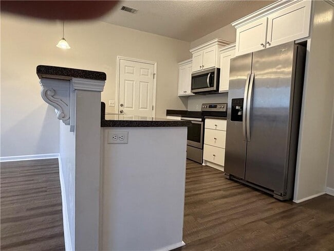 Building Photo - 1836A Blounts Crossing