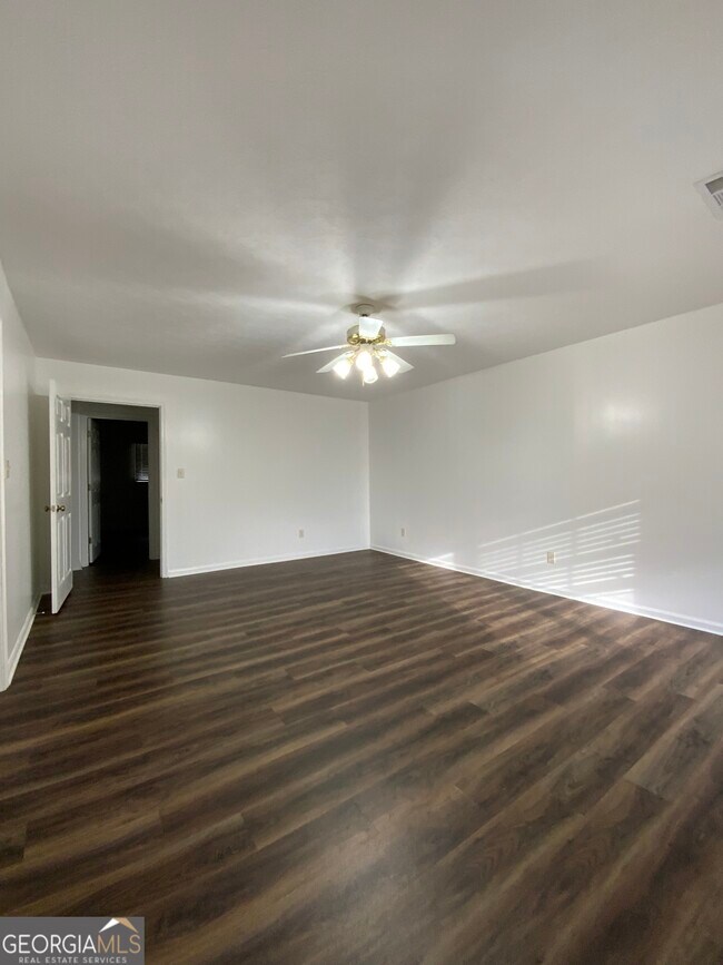 Building Photo - 1781 Floyd Springs Rd NE