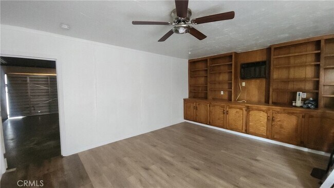 Building Photo - 6016 Ashwood St