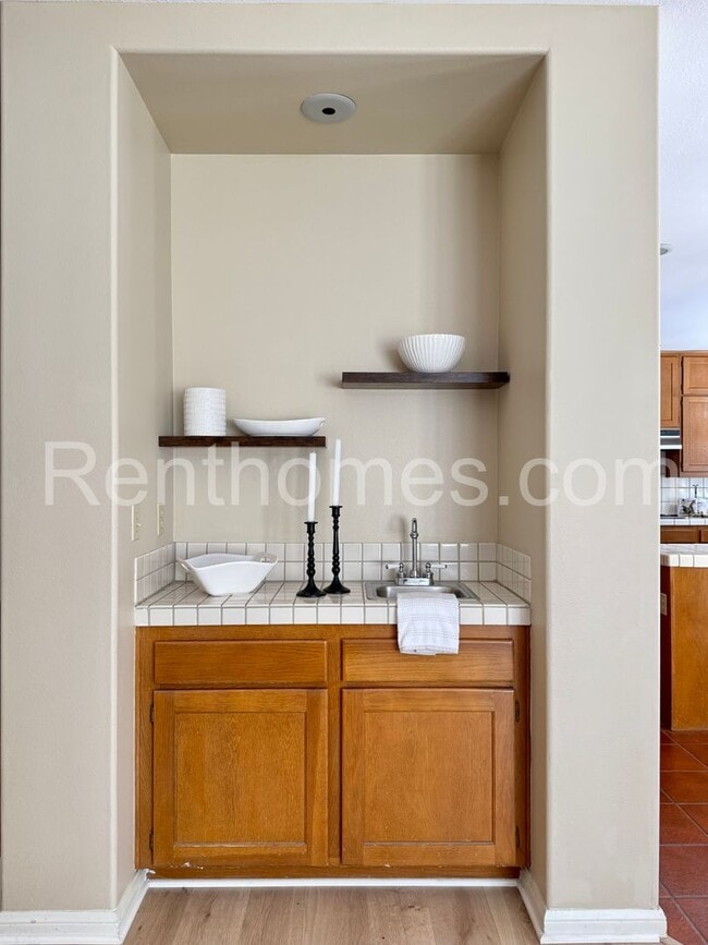 Building Photo - 12613 Crest Knolls Ct