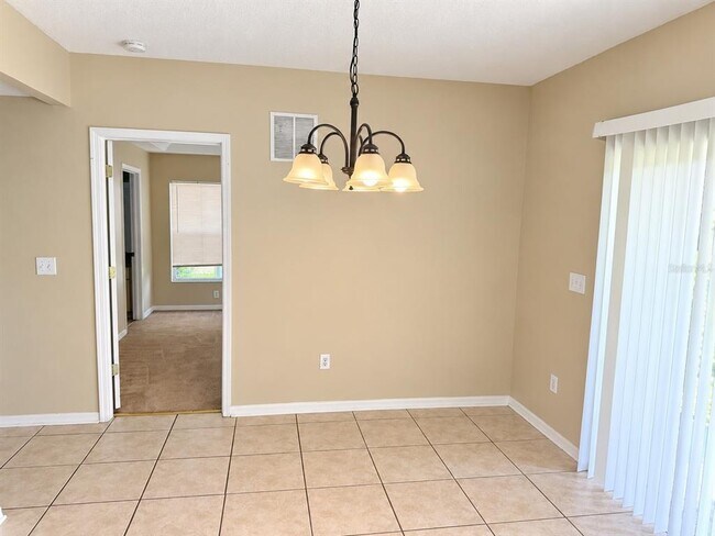 Building Photo - 6509 Bridgecrest Dr