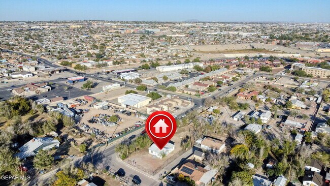 Building Photo - 580 Chula Vista St