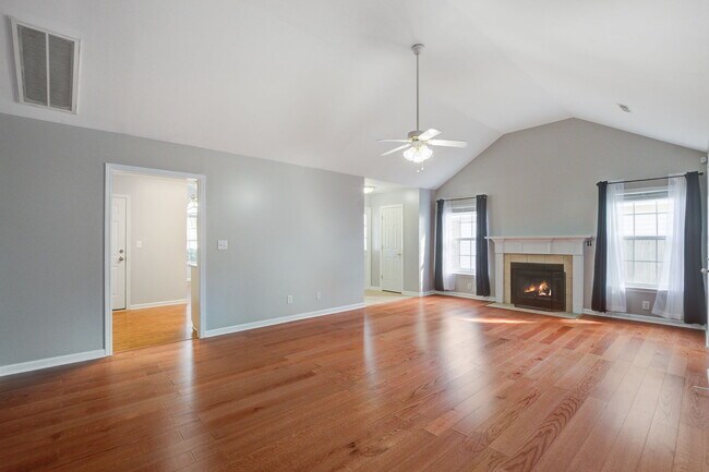 Building Photo - 7856 High Maple Cir