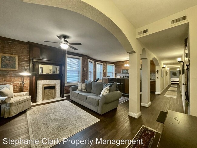 Building Photo - 3 br, 2 bath House - 1311 Colonial Avenue #3