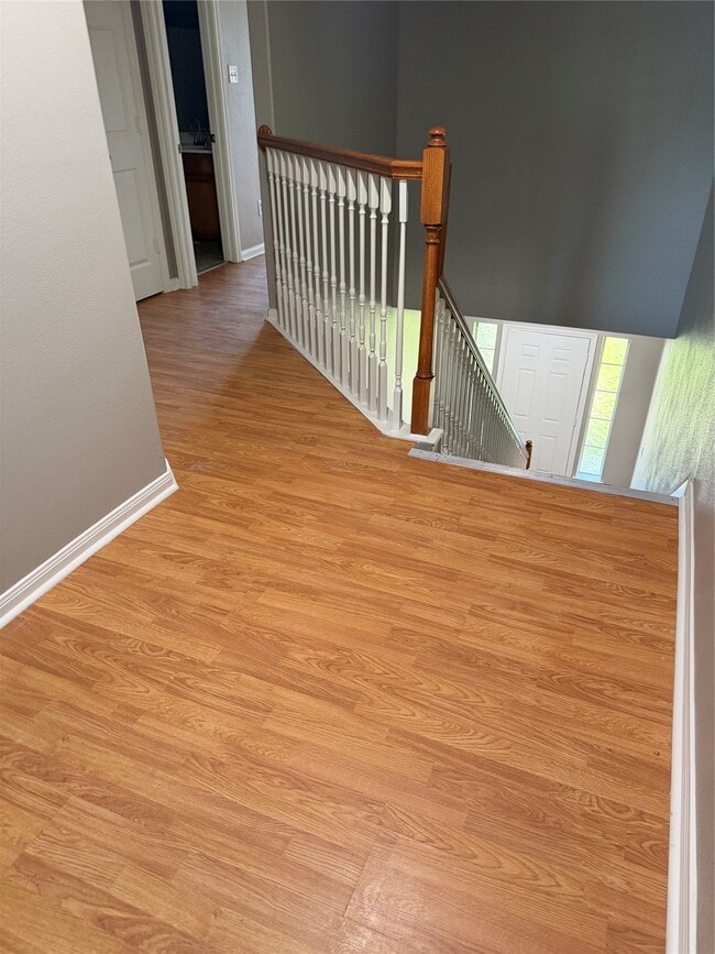 Building Photo - 3922 Davenport St