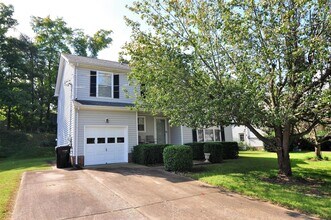 Building Photo - Sweet 3 bed 2.5 ba.  1 car garage in St B