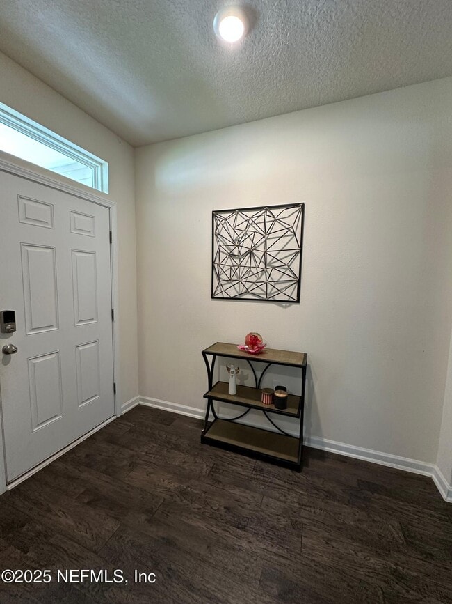 Building Photo - 2062 Garrison Wy