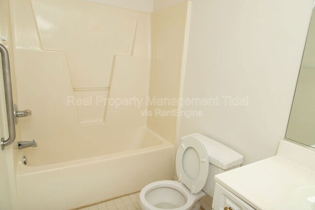 Building Photo - 3940 Horse Run Glen