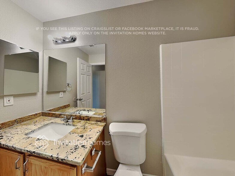 Building Photo - 13013 N 130th Ln