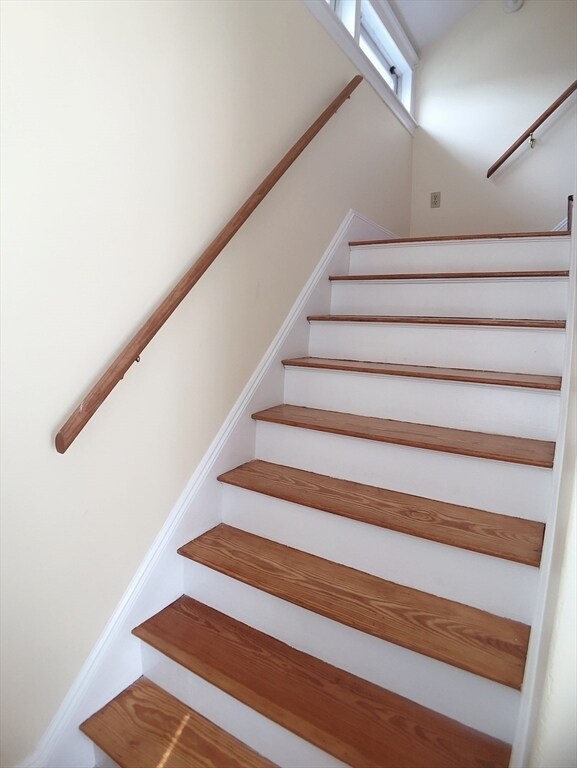 Building Photo - 31 Gilbert Rd