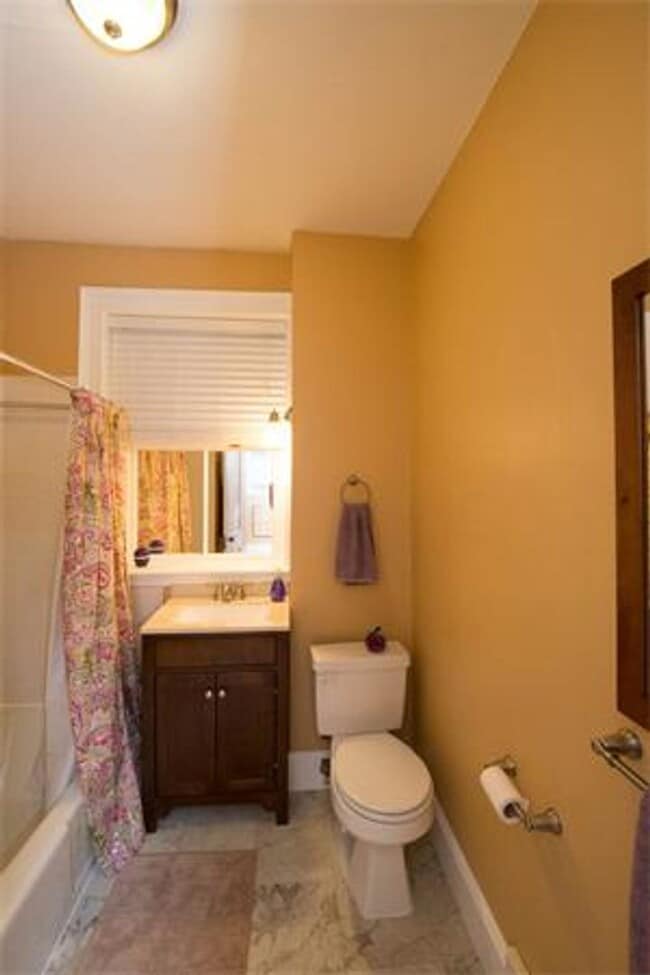 Building Photo - Truly the best 3 bed in Allston!!