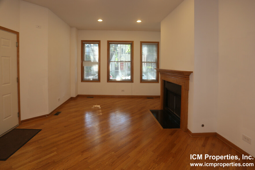 Building Photo - 2653 N Wayne Ave