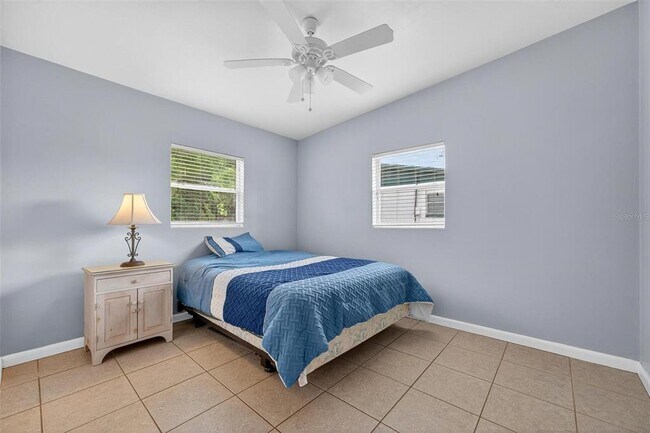 Building Photo - 3015 Tampico Dr
