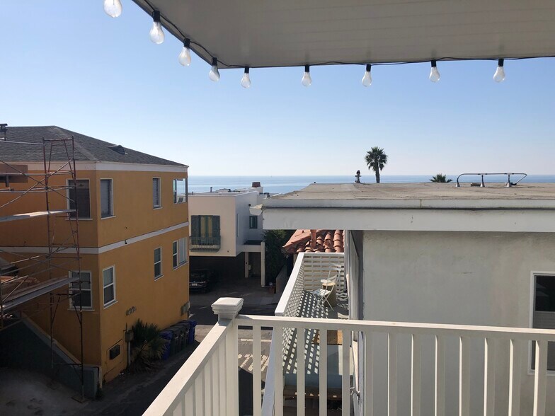 Deck View - 121 31st Pl