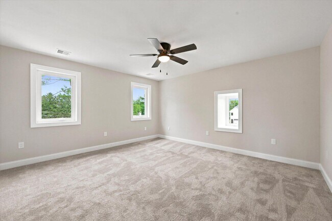Building Photo - 1512 Naamans Creek Rd