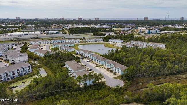 Building Photo - 1882 Pointe Dr