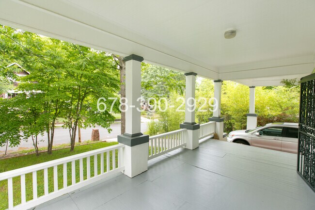 Building Photo - 656 Brookline St SW