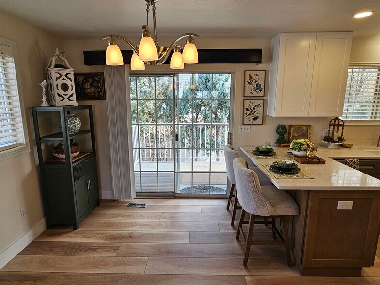 Building Photo - 11713 S Eagle Ridge Dr