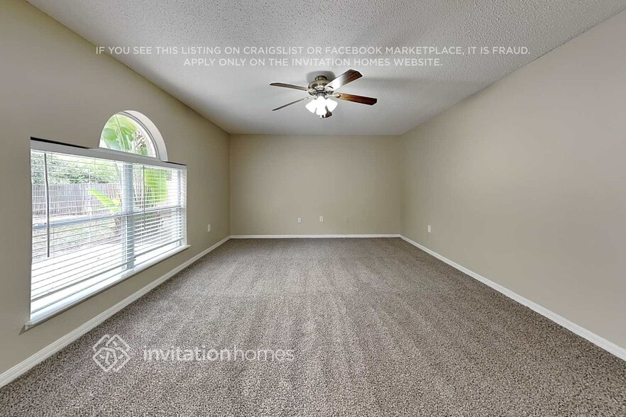 Building Photo - 1701 Alhambra Crest Dr