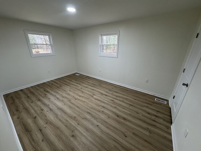 Building Photo - 5332 Hicone Rd