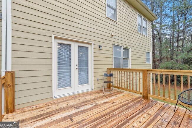 Building Photo - 115 Rockhurst Chase