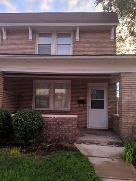 Building Photo - 3606 Pary Ave